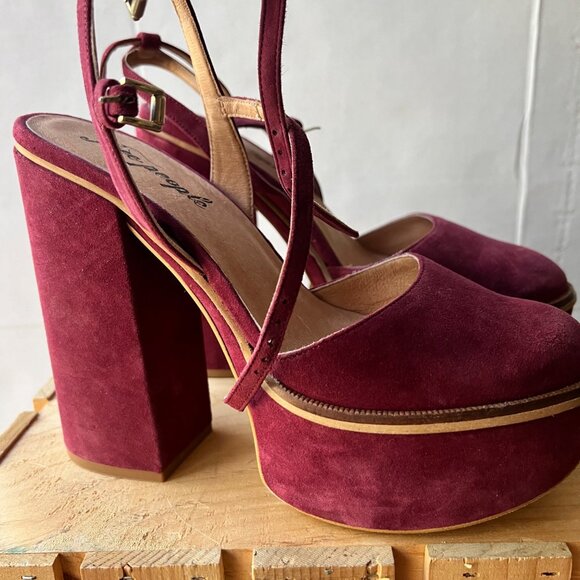 Free People size 40 (9.5US) Burgundy Remi Double Strap Suede Platform Shoes - Picture 4 of 10